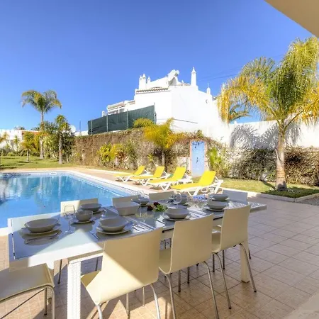 Casa Serrao With 4 Bedrooms Sleeps 8 * Carvoeiro (Lagoa)
