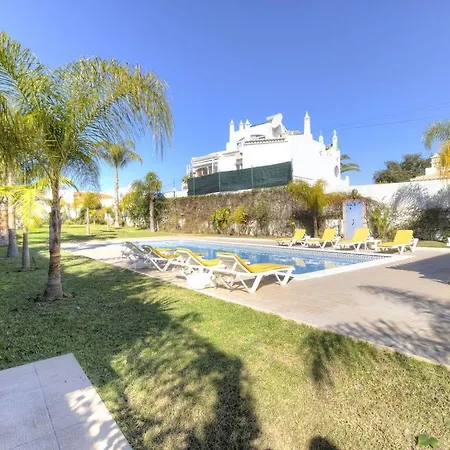 Casa Serrao With 4 Bedrooms Sleeps 8 *