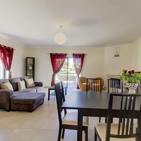 Casa Serrao With 4 Bedrooms Sleeps 8 Carvoeiro (Lagoa)