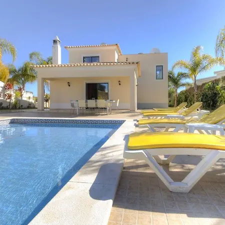 Casa Serrao With 4 Bedrooms Sleeps 8 Carvoeiro (Lagoa)
